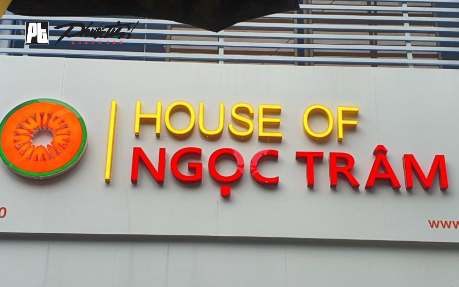 Bảng hiệu alu House Of Ngọc Trâm