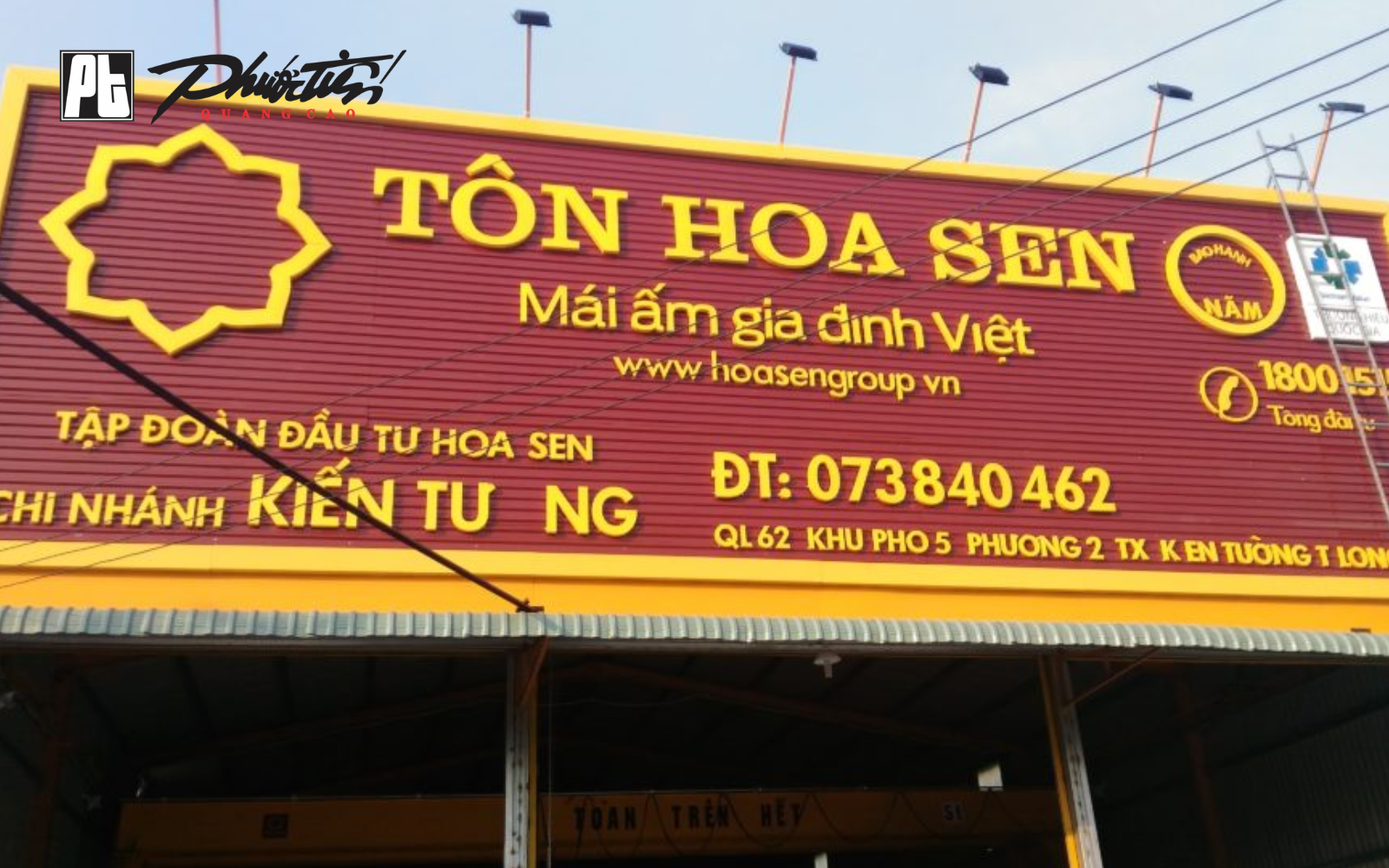 Bảng quảng cáo chất liệu tôn sơn tĩnh điện
