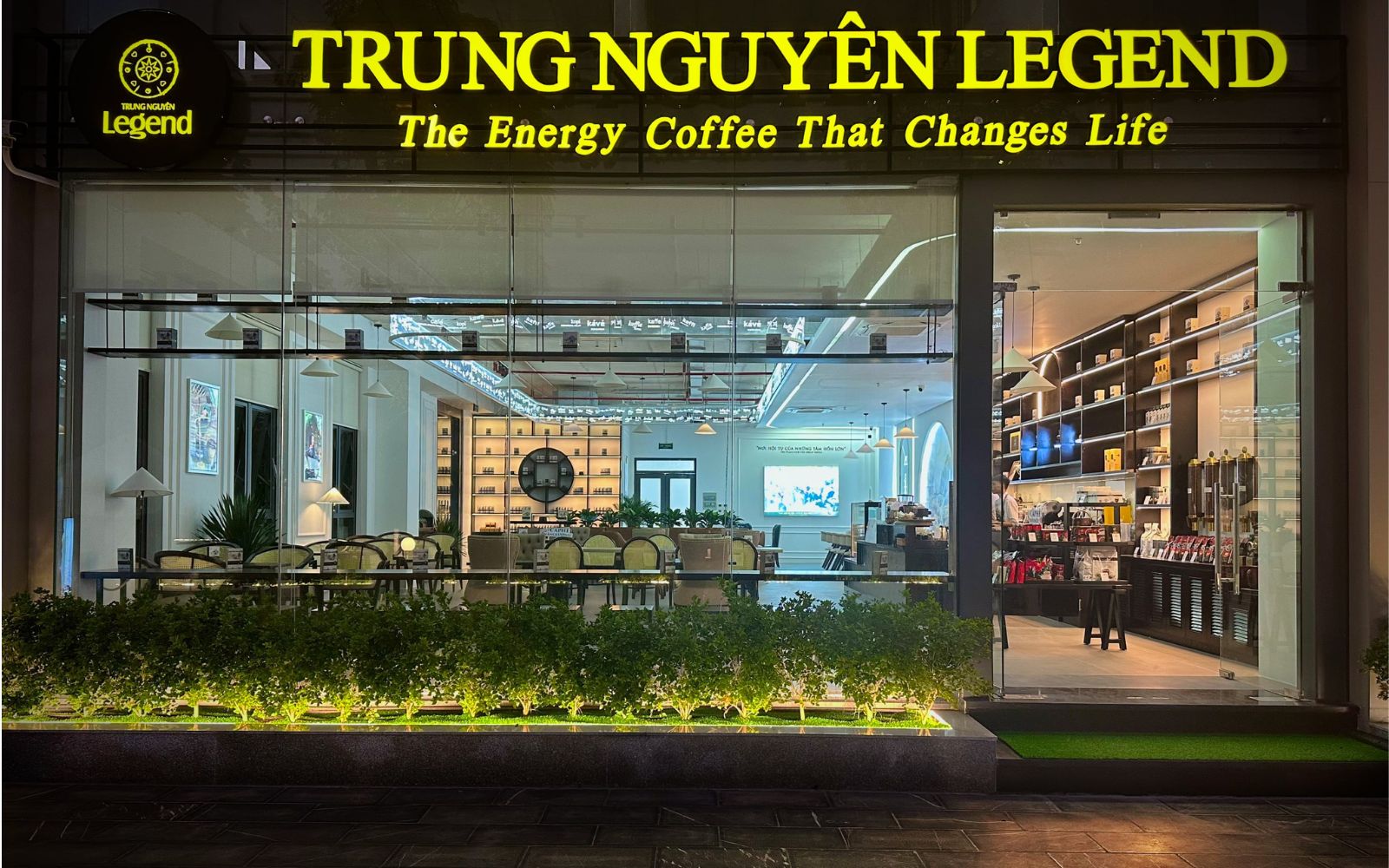 Hộp đèn chữ nổi giúp dễ nhận diện